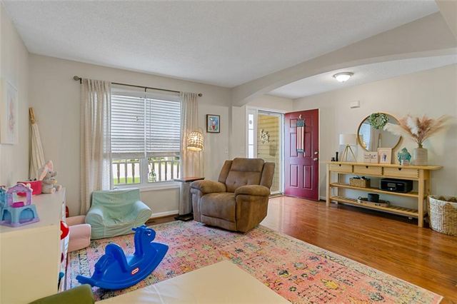 68 Hillcrest Dr Drive, Hiram, GA 30141