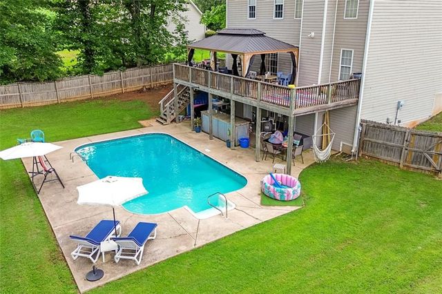 68 Hillcrest Dr Drive, Hiram, GA 30141