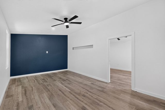 550 Glen Oaks Boulevard, Dallas, TX 75232