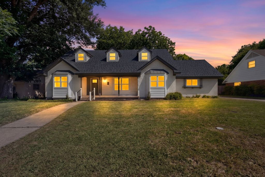 550 Glen Oaks Boulevard, Dallas, TX 75232