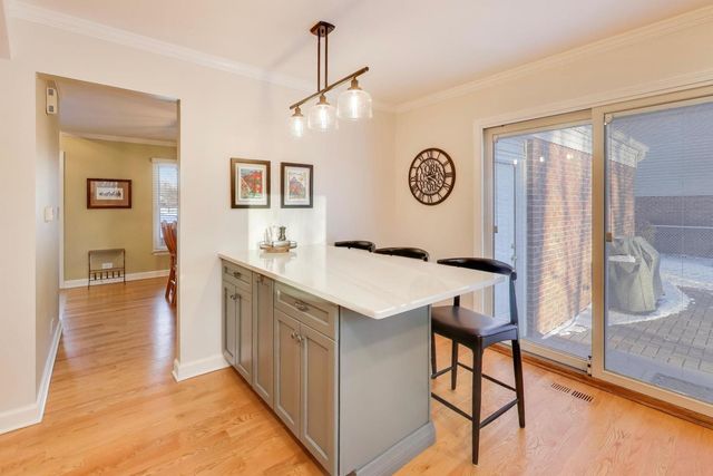 436 N Stark Drive, Palatine, IL 60074