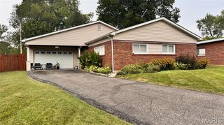 8531 Red Fir Drive, St Louis, MO 63134