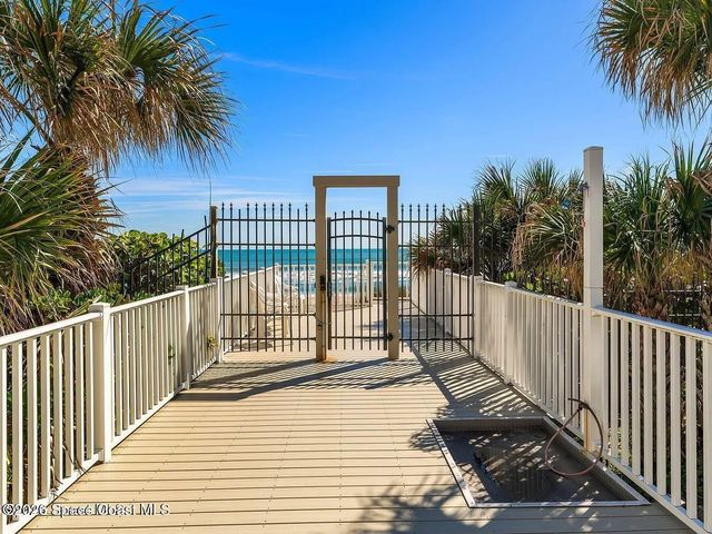 877 N Highway A1a 308, Indialantic, FL 32903
