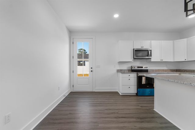 210 N Morgan Ave., Andrews, SC 29510