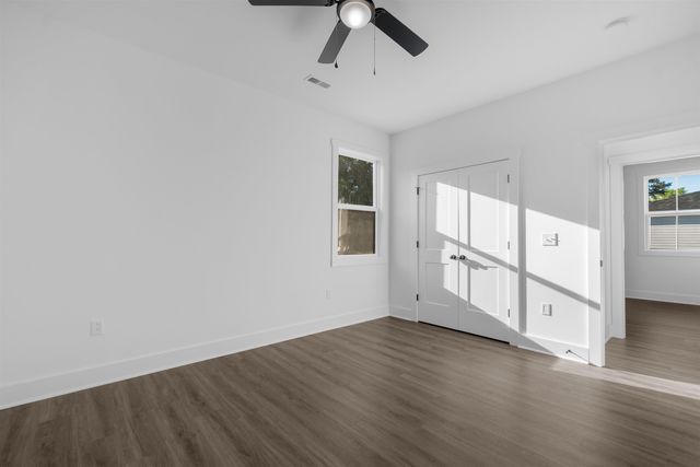 210 N Morgan Ave., Andrews, SC 29510