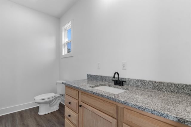 210 N Morgan Ave., Andrews, SC 29510