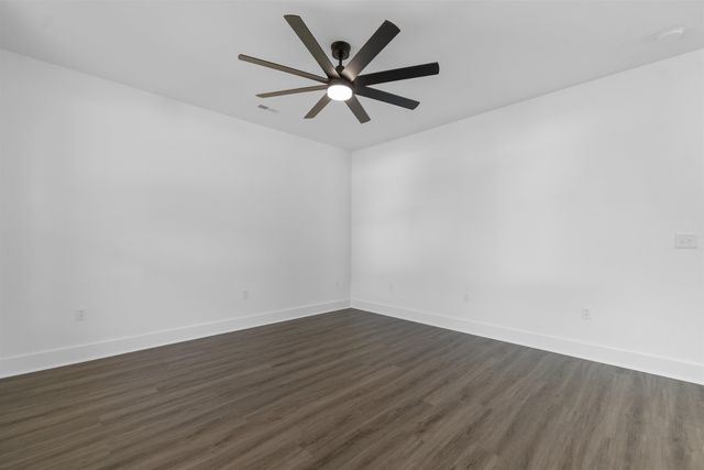 210 N Morgan Ave., Andrews, SC 29510