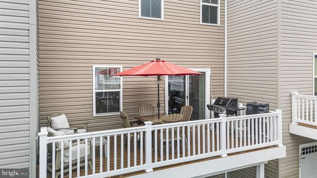 2004 STARGAZERS RD, Coatesville, PA 19320