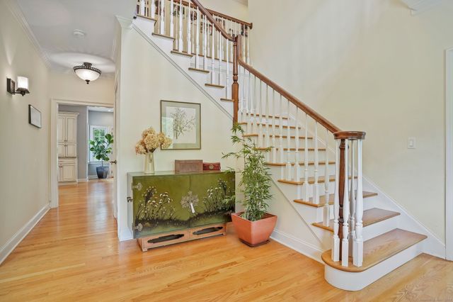 22 Woodbine Road, Woodbridge, CT 06525