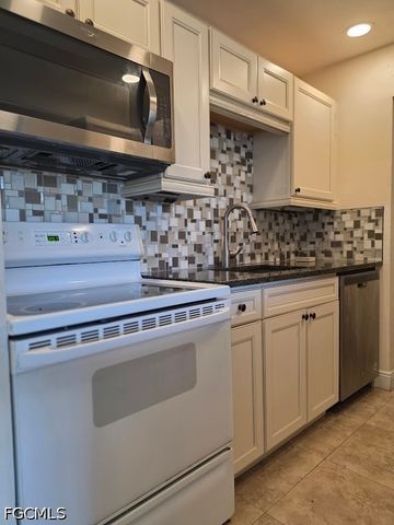 2845 Winkler AVE 317, Fort Myers, FL 33916