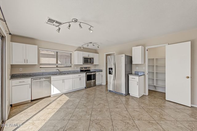 3513 S BOWMAN Road, Apache Junction, AZ 85119