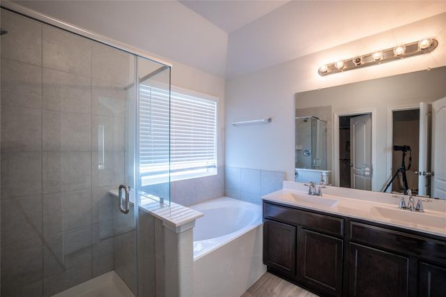 3427 Avary River Lane, Richmond, TX 77406