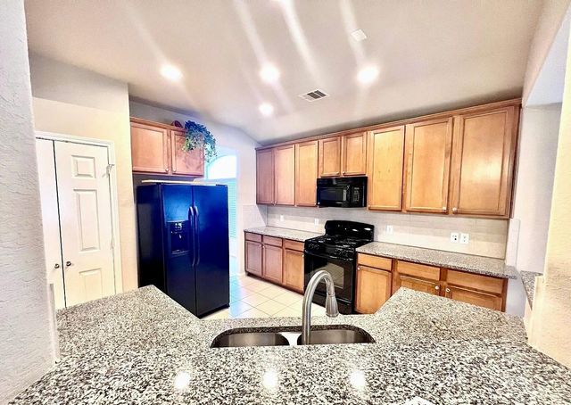 9923 Bronze Mill Lane, Rosharon, TX 77583