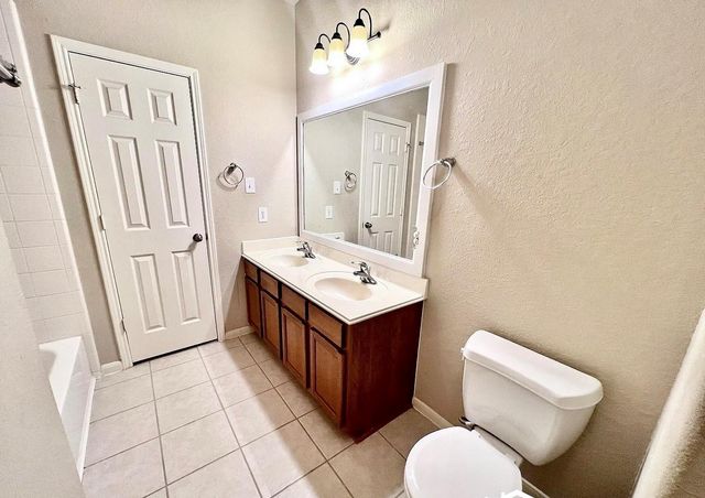 9923 Bronze Mill Lane, Rosharon, TX 77583