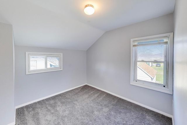 764 2nd Avenue, Aurora, IL 60505