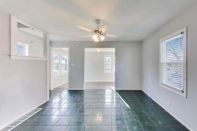 764 2nd Avenue, Aurora, IL 60505