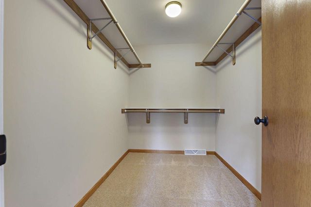 30737 Wild Goose LANE, Burlington, WI 53105