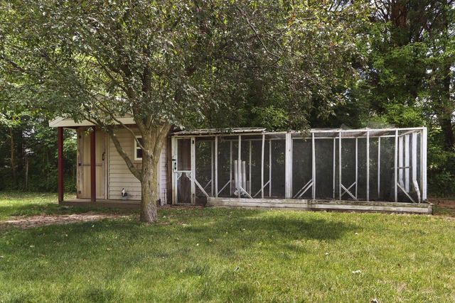30737 Wild Goose LANE, Burlington, WI 53105