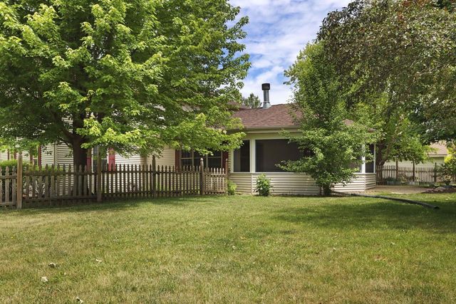 30737 Wild Goose LANE, Burlington, WI 53105