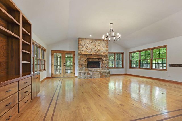 30737 Wild Goose LANE, Burlington, WI 53105