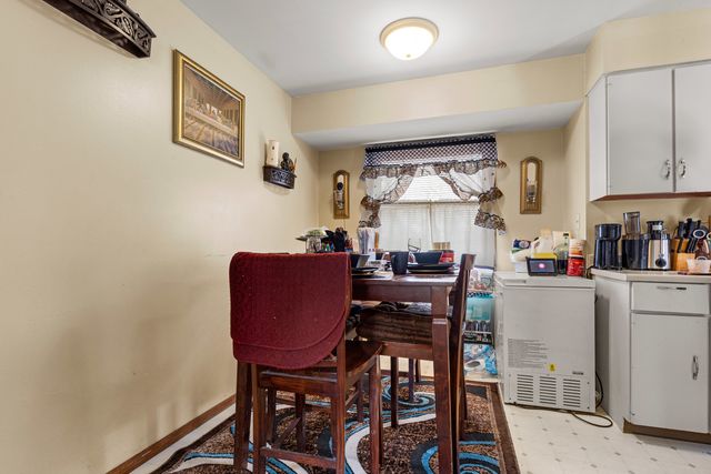 2320 Cornell Drive, Rockford, IL 61108