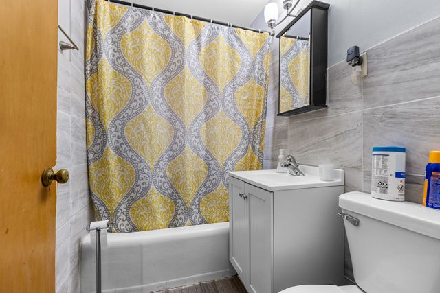 2320 Cornell Drive, Rockford, IL 61108