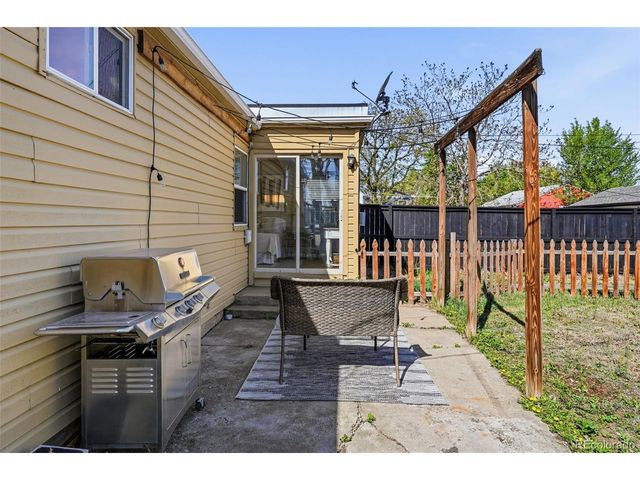 2701 W 1st Ave, Denver, CO 80219