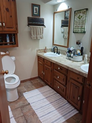 6336 Rolling Heights Circle, Kaufman, TX 75142