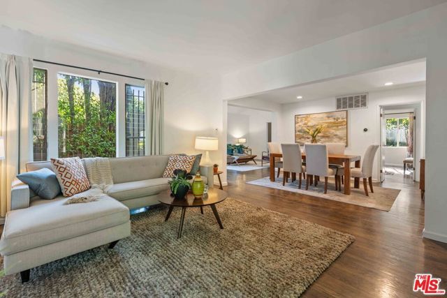 9039 Phyllis Avenue, West Hollywood, CA 90069