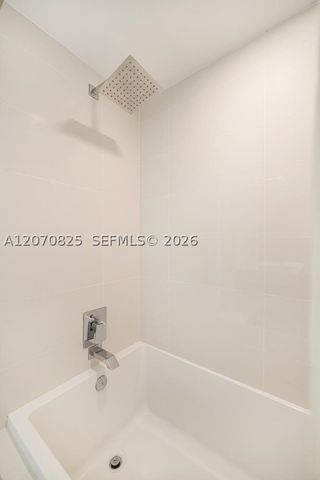 55 SW 9th St 1609, Miami, FL 33130