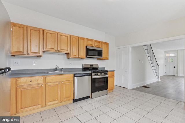 511 CONARROE ST, Philadelphia, PA 19128
