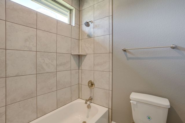 3830 Richard Road, Midlothian, TX 76065
