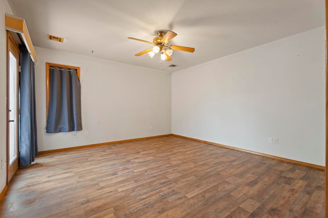 707 Quail Run Road, Grove, OK 74344