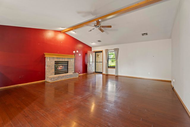 707 Quail Run Road, Grove, OK 74344