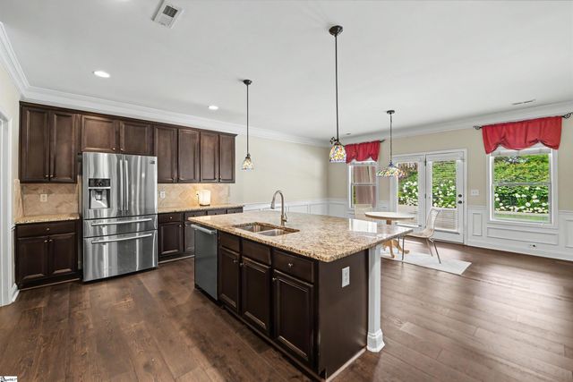 19 Bellagio Way, Greer, SC 29651