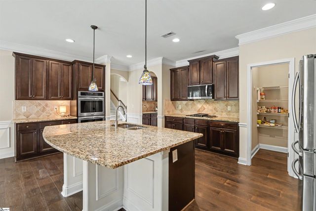 19 Bellagio Way, Greer, SC 29651