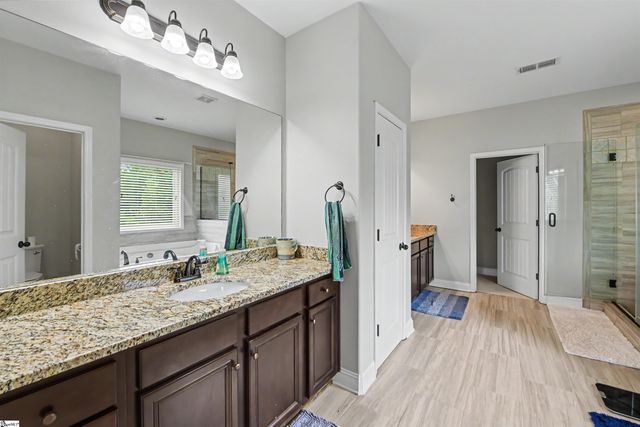 19 Bellagio Way, Greer, SC 29651