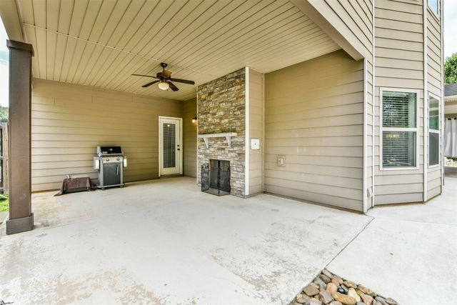 19 Bellagio Way, Greer, SC 29651