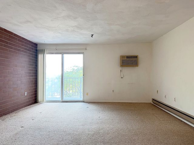 115 W Squantum St 616, Quincy, MA 02171