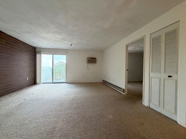 115 W Squantum St 616, Quincy, MA 02171