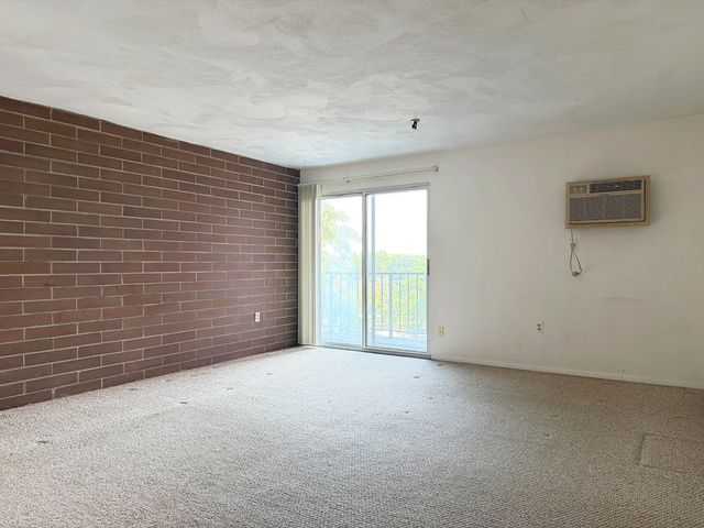 115 W Squantum St 616, Quincy, MA 02171