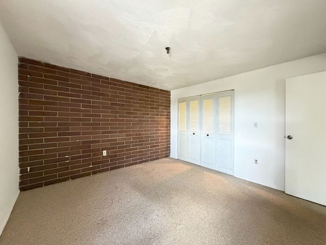 115 W Squantum St 616, Quincy, MA 02171