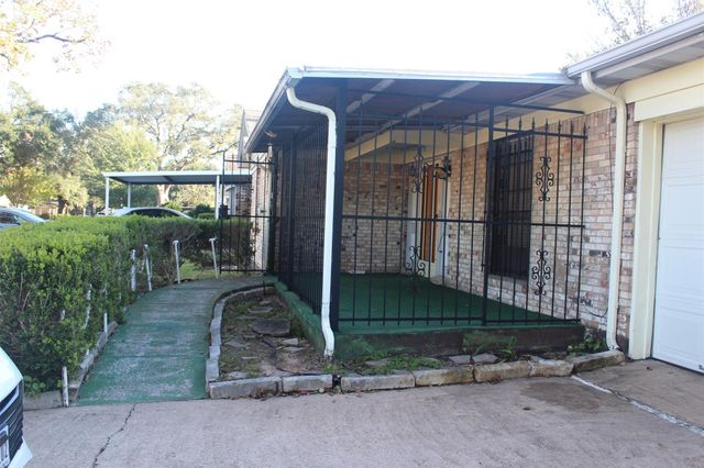 3911 Bethel Boulevard, Houston, TX 77092