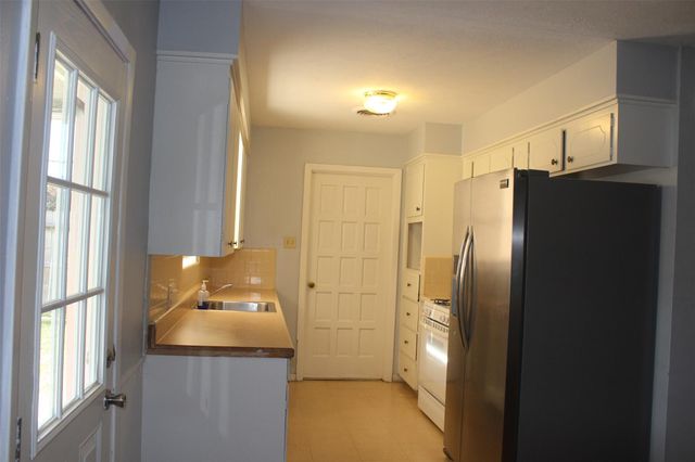 3911 Bethel Boulevard, Houston, TX 77092