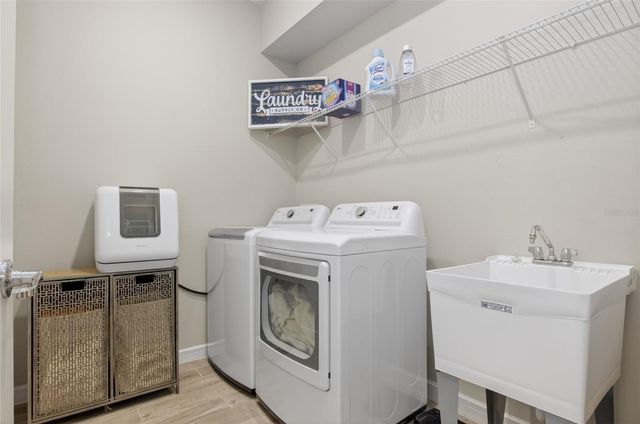 15954 WINDING BLUFF DRIVE, Montverde, FL 34756