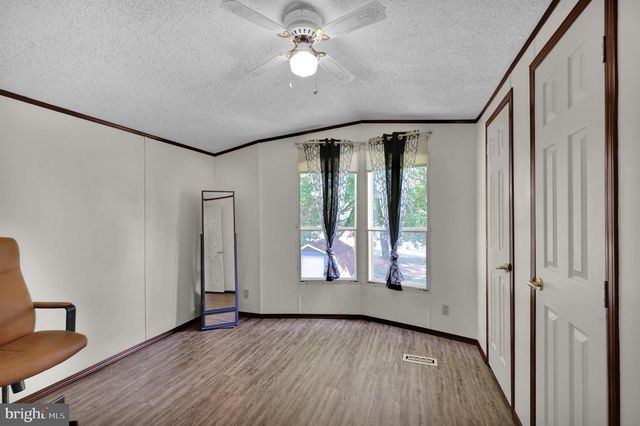 101 DUSTY LN, Hamburg, PA 19526