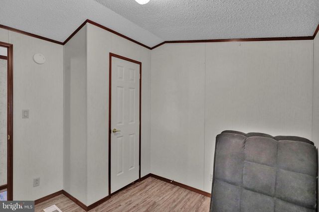 101 DUSTY LN, Hamburg, PA 19526
