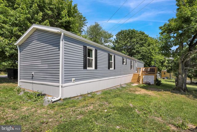 101 DUSTY LN, Hamburg, PA 19526