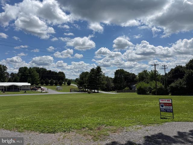 101 DUSTY LN, Hamburg, PA 19526