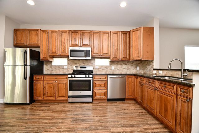 927 Grand Junction Drive, Katy, TX 77450